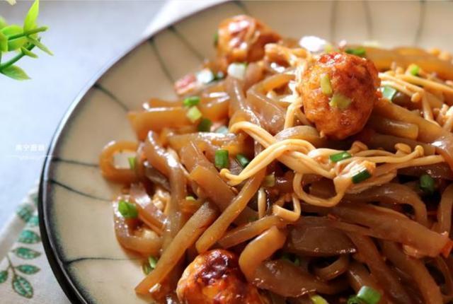 香到流口水的几道家常菜，营养好吃不腻，爽口又开胃，上桌争着吃