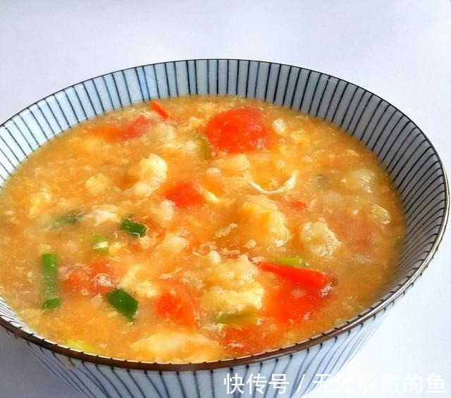 暖胃早餐必备西红柿疙瘩汤，口感细腻柔软，酸酸的超开胃！