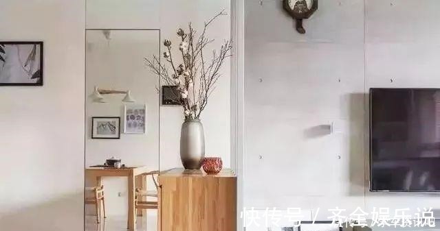 玄关|116平三居室,客厅装饰创意满满,电视背墙做法难得一见!