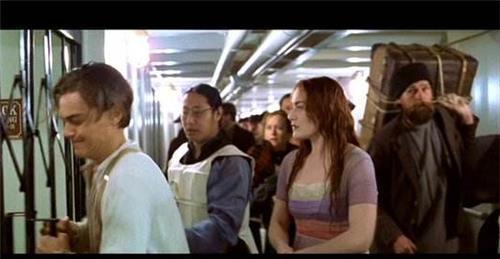 西方|1912年泰坦尼克号沉没6名生还的中国人,戳穿西方百年前的谎言