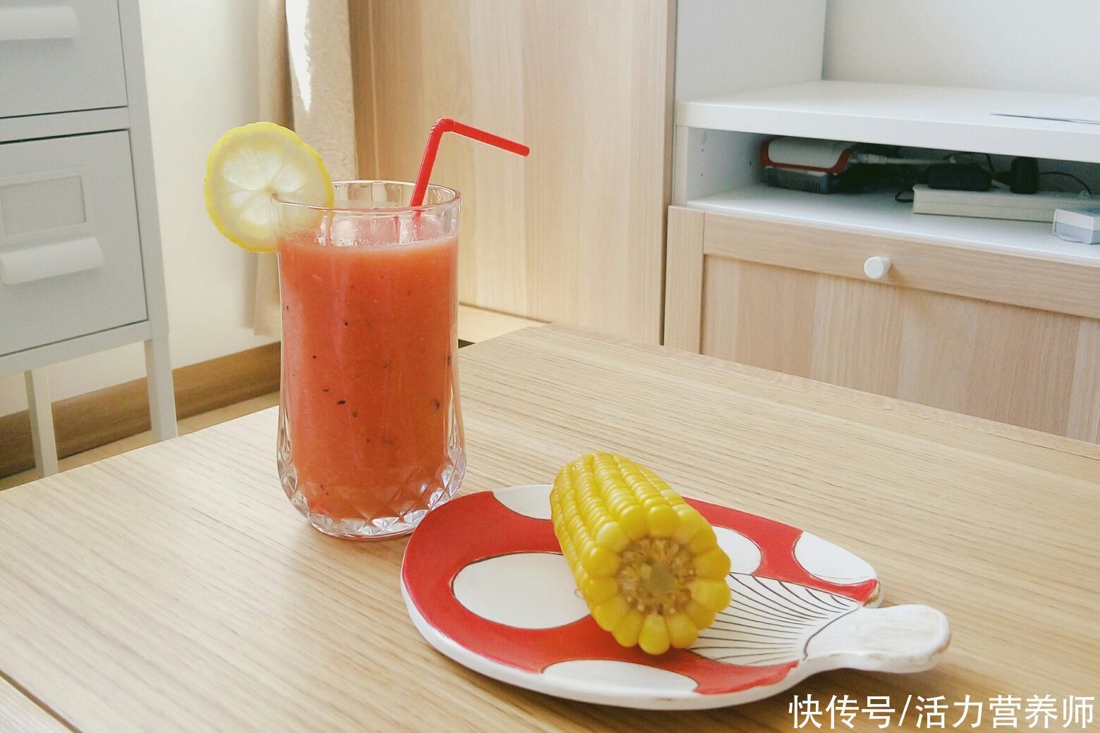 营养|果汁当代餐,减肥又排毒?果汁的营养远比水果高?3大谣言要分清