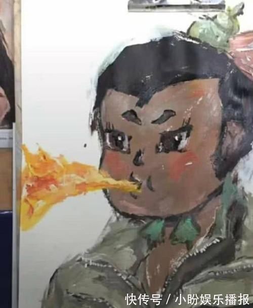 美术生们@老师亲自当模特,看到美术生们的画,网友:这是找到机会了吗?