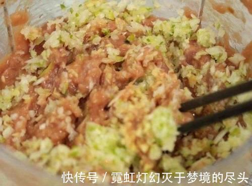 饺子馆|不管调什么饺子馅,放这3样,好吃的不得了,比饺子馆做得还香
