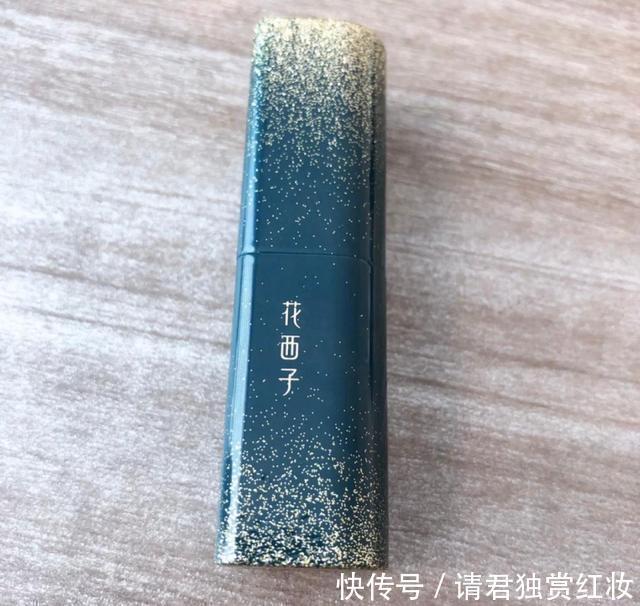 膏体|国货口红“真不行”完美日记被吐槽，花西子风评差，难怪用大牌