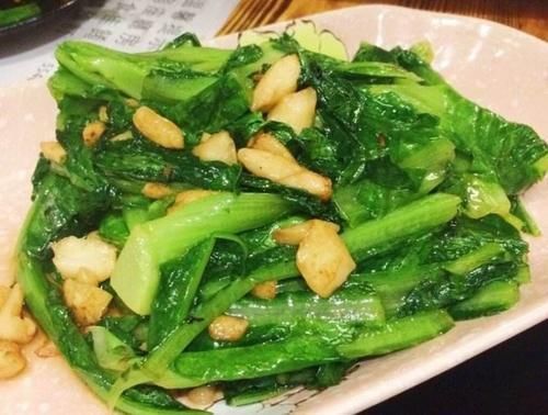 此是天然“止咳菜”，有着止咳化痰，清热解毒的作用，孩子可多吃