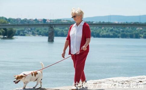 干洗脸|老人想长寿，需要跨过这两道“寿命坎”！可惜很多人都止步于此