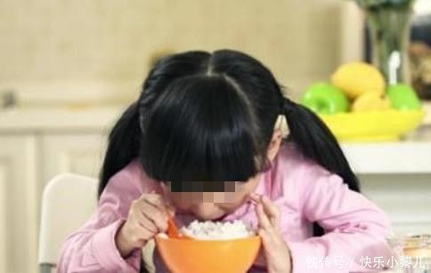 家庭|穷人家庭的父母,爱喂孩子吃这碗“毒米饭”,养出不孝子还不自知