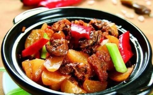 美食推荐：萝卜炖牛腩，豉香蒸大肠，胡萝卜炒鸡蛋，五色健康粉丝的做