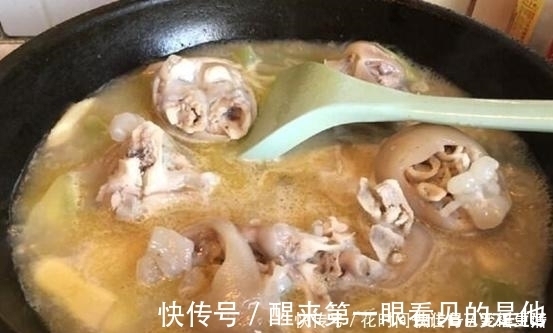 胃脾|4岁女童脾胃衰弱,育儿主任:3种食物或会“毁掉”孩子胃脾