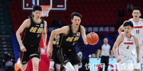 杜锋|广东跌落神坛被缺少孙铭徽的广厦收割,杜锋缺少王博的孤注一掷!