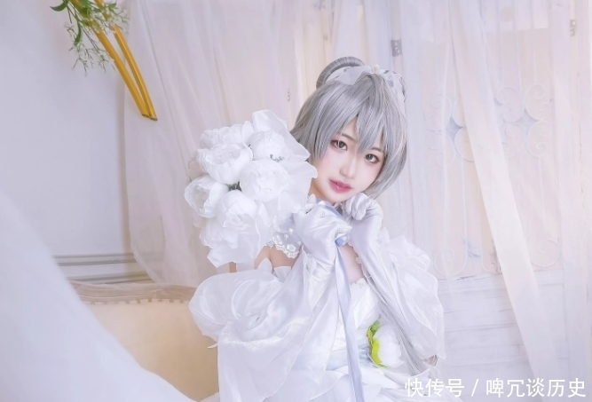 场刊|COS:天依的场刊花嫁美翻了,你能给打几分?