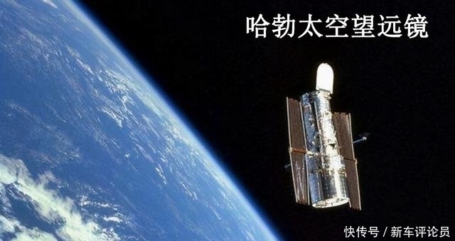 哈勃望远镜发现双重类星体,它们处于合并星系当中,形似双黄蛋