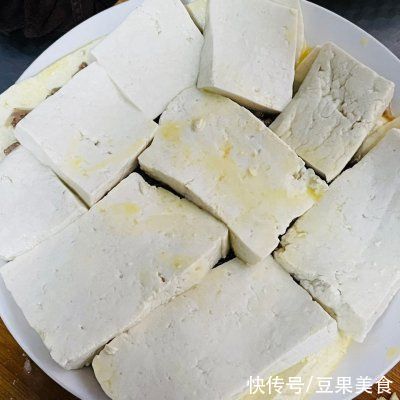 好吃到飞起的「锅塌豆腐」，这样做0失败