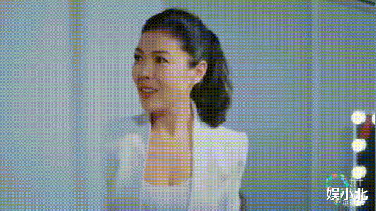 名利场 对7个人用7种说话方式,苏芒的社交堪称教科书,18年名利场没白混