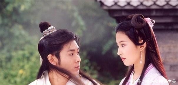 段誉|慕容复与乔峰并称北乔峰南慕容, 为什么在少林大战之中一招被打败!