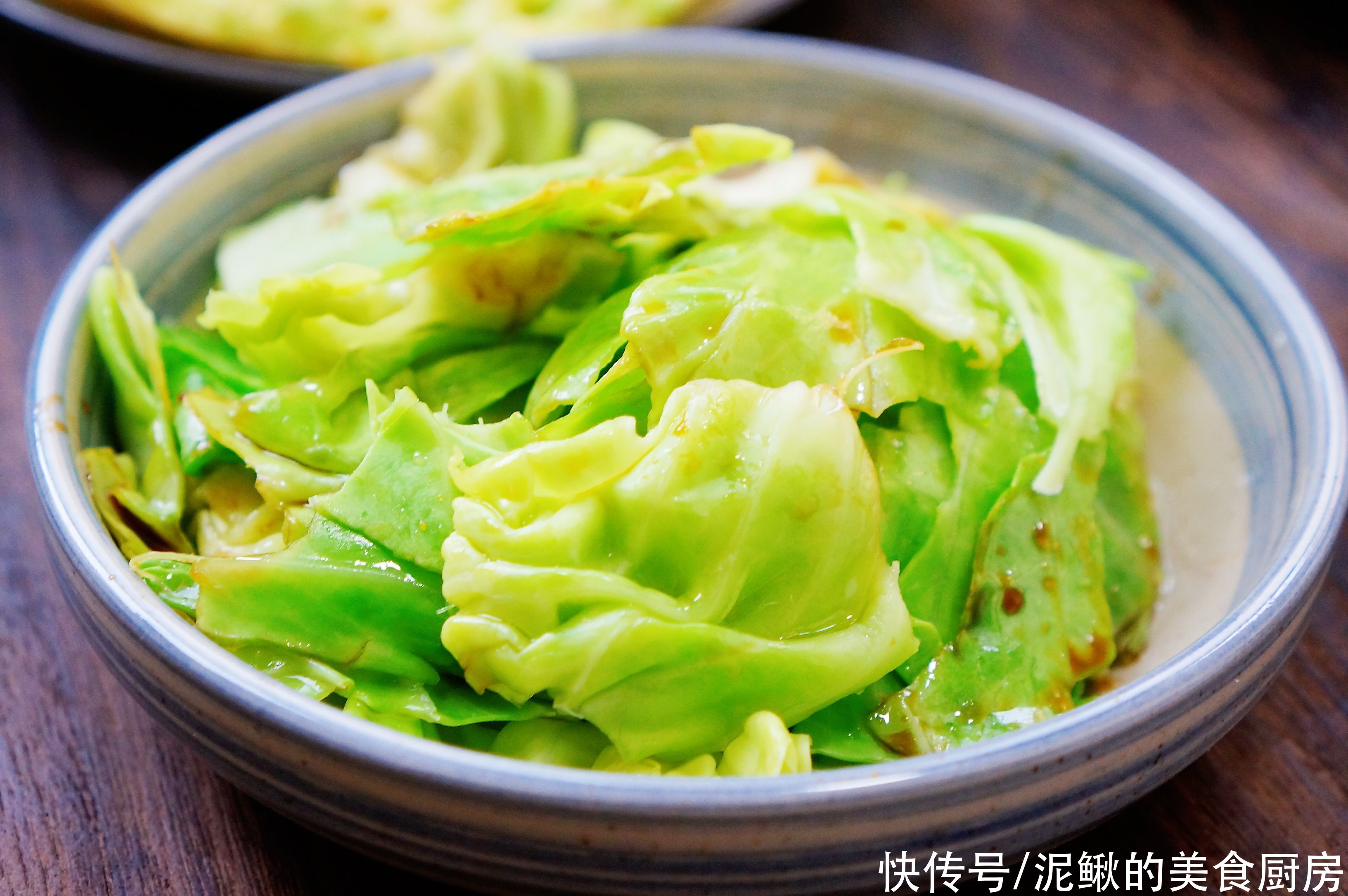 晒晒一家三口的早餐，灵巧搭配，营养美味，网友：羡慕这种生活