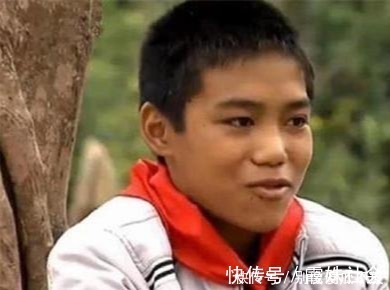 当年变形计中不想回山区的孩子，和富爸爸要钱被拉黑，现今如何？