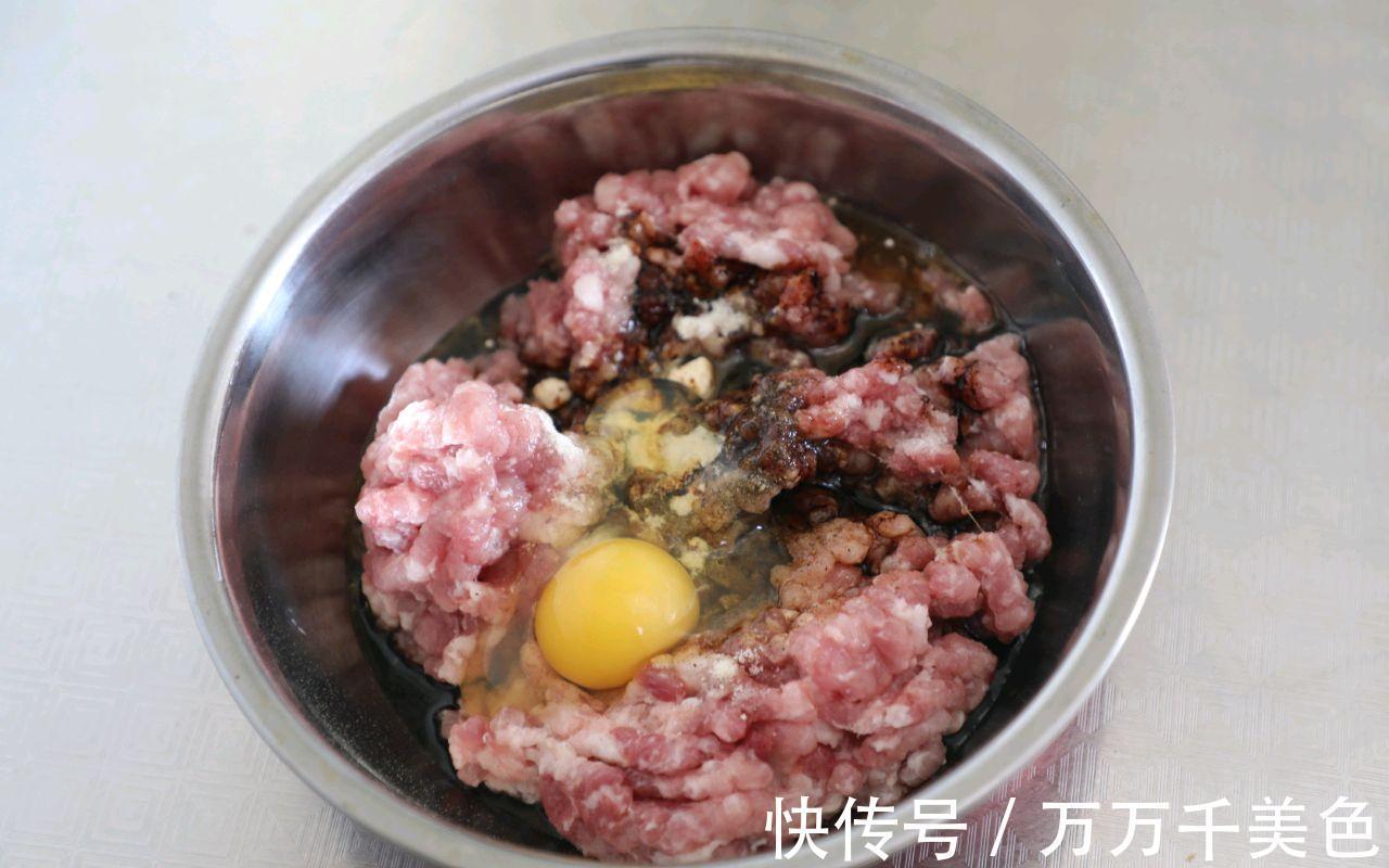 自制猪肉丸子,肉香浓郁,鲜嫩Q弹,一口一个真过瘾
