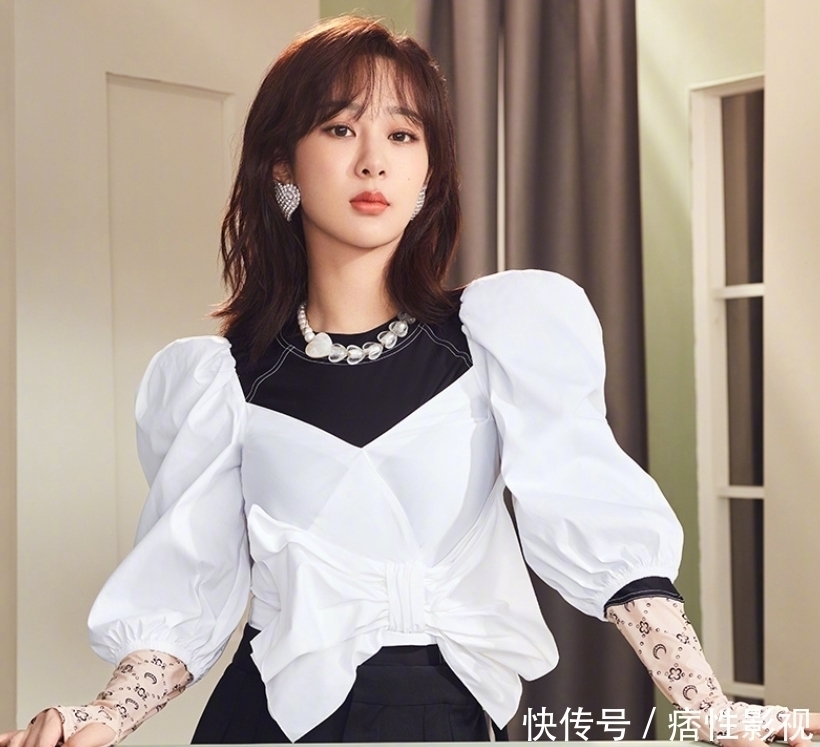 小花 星光大赏已确定嘉宾:85后小花同台比美,吴亦凡王一博没开玩笑?