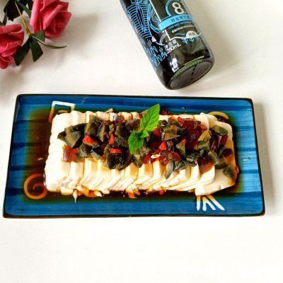 凉拌皮蛋豆腐|爆好吃！吃这菜凉拌皮蛋豆腐，米饭你得多备点