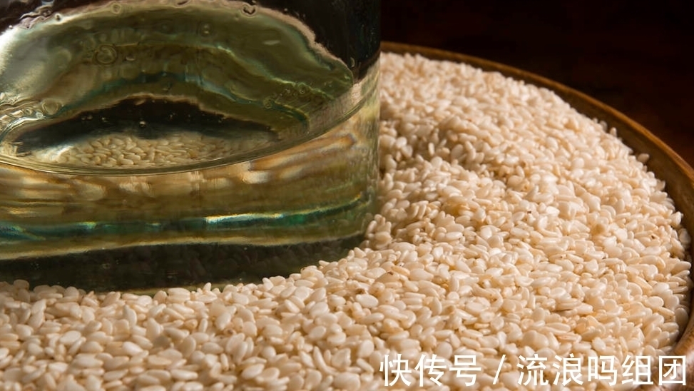 氮磷钾|养花浇水多加“它”,富含“氮磷钾”,啥花喝完呼呼长