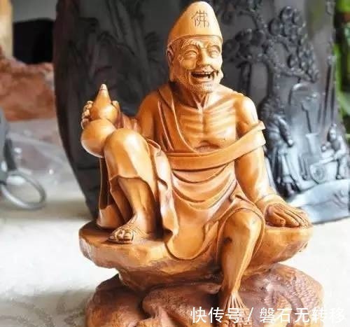 百姓@“酒肉穿肠过, 佛祖心中留”还有后半句, 背景竟如此感人!