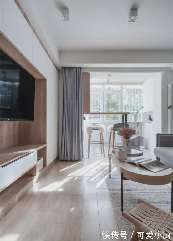 精致|45㎡精致小宅，吧台、书房占C位，轻奢别墅范儿！