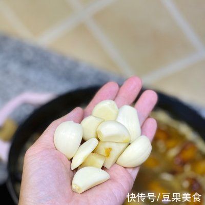 年夜饭｜连汤汁都不会放过的红烧肉卤蛋