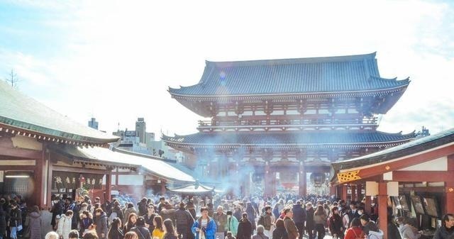 浅草寺|曾经有一座历史相当悠久的寺庙，为供奉观音所建