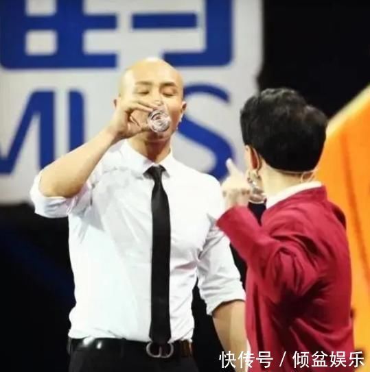 因非诚勿扰走红,调戏谢娜、侮辱金星气跑鲁豫,今街头演讲显落魄