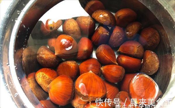 外皮|板栗去壳原来这么简单,教你1招,几分钟剥一大碗,快速又解馋