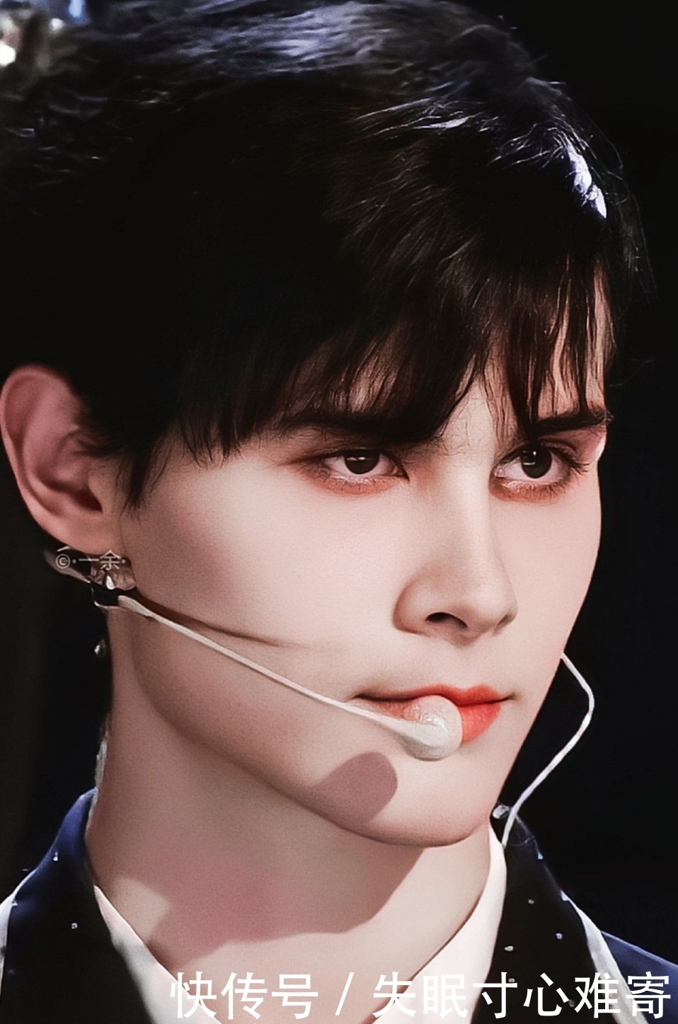 利路修|“笋丝”们利路修发福利来了,渔网装和光腿装你来不来看