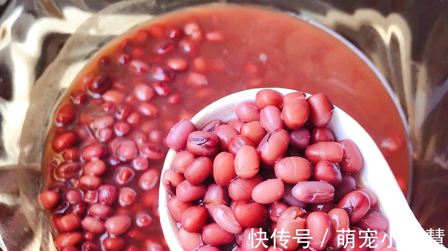 1盒牛奶1把红豆,简单易学0难度,在家做奶香红豆糕,吃1次就上瘾