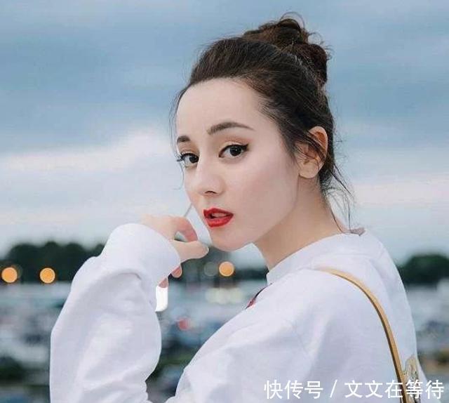 唇峰|别再追求“樱桃小嘴”了,真正高颜值的女生,都是这几种唇形!