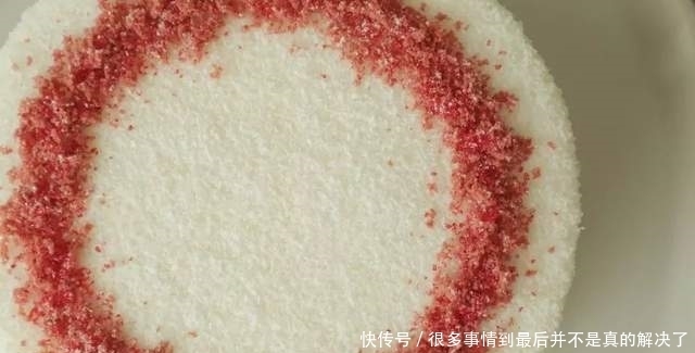 又要骗我动手做?红红甜甜的椰蓉红丝绒蛋糕
