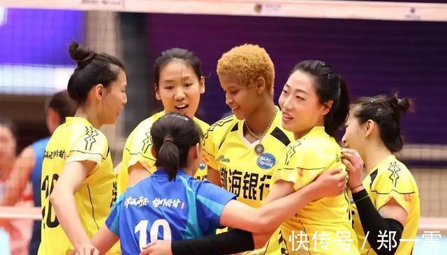 黑人|女排新趋势,归化普遍化,或将学习日本女排,引进黑人接应球员?