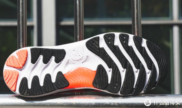 中底科技 秋日跑步装亚瑟士国民跑鞋Gel23体验