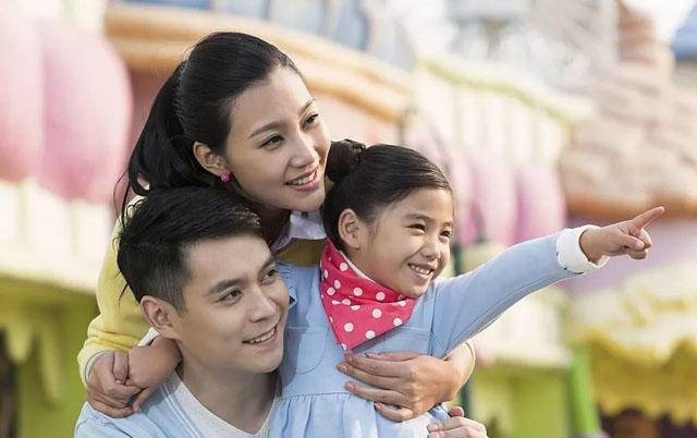 天才|爸妈背熟5句话,经常说给孩子听,你会发现你的孩子也是一个天才