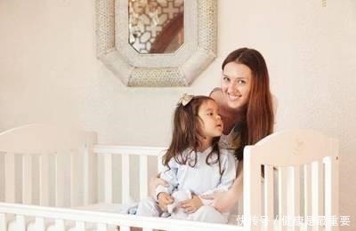 同床睡|7岁男孩和妈妈同床睡,引发悲剧,孩子这些表现说明应该分床睡了!