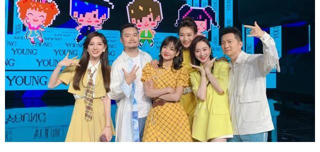 观众|央视新面孔郭若天出圈,女团身材提高知名度,典型新闻播音腔出彩