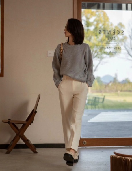 针织衫 到了2022年,建议人手一件针织衫,百搭时髦且温柔