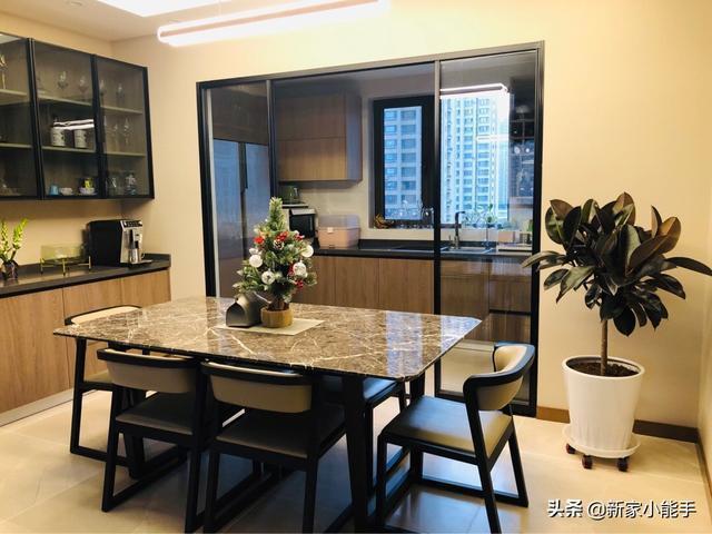 布置|她家新房跟样板房一样漂亮，卫生间太喜欢了，真心羡慕，分享一下