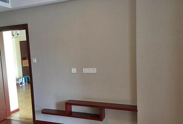 婚房|晒晒婆婆准备的婚房，全屋橱柜的颜色太压抑，其他都挺满意的