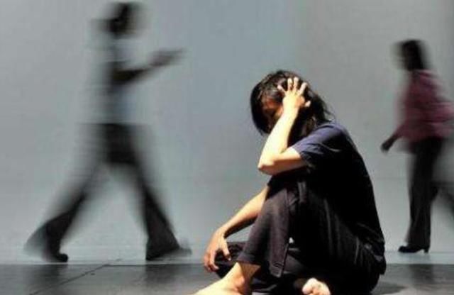 暗示|孩子有抑郁倾向,3句“口头禅”正暗示你,家长可自测