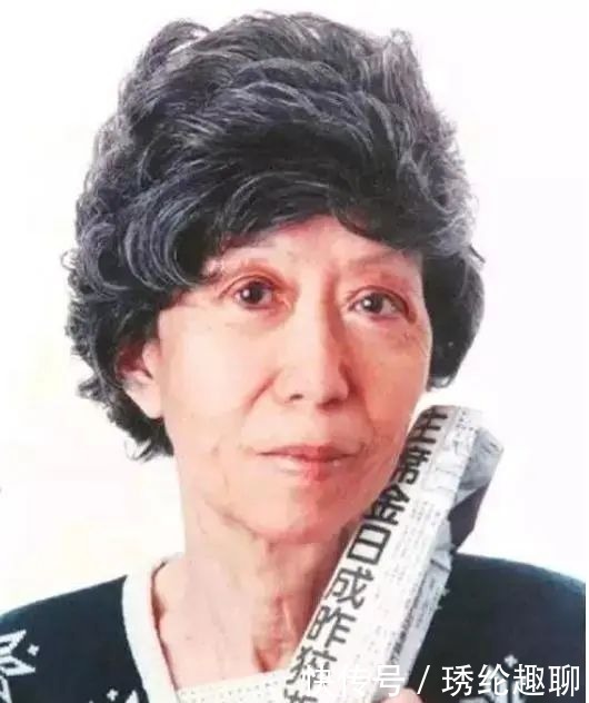 张爱玲和胡兰成离婚,30万分手费挽回自尊,分手信却字字卑微