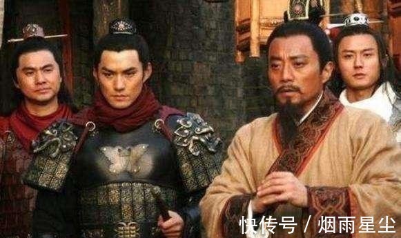 名将领#水浒当中的卢俊义,被大辽四位王子围攻,不仅没受伤,还反杀一个!