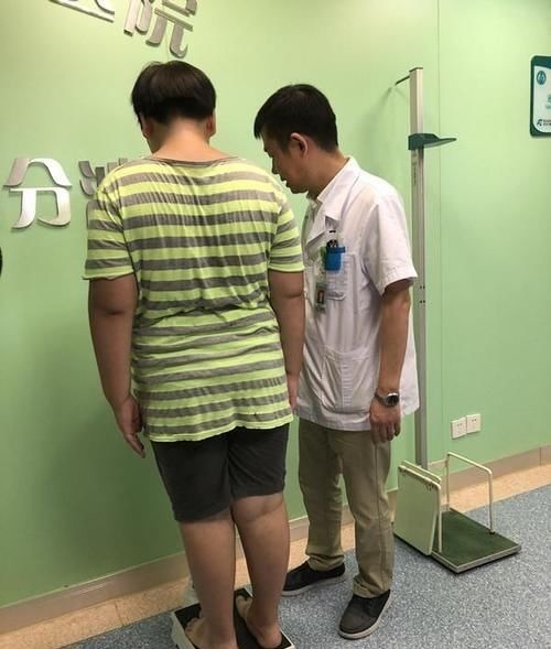 长高|14岁男孩长到178公分,父母平均身高163,医生:4个习惯值得学习