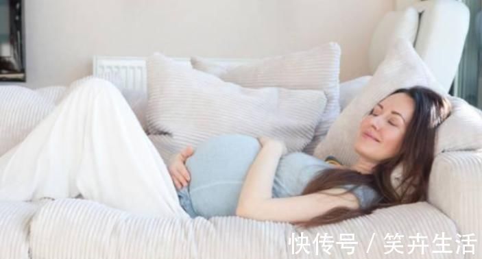 时期|孕肚不能乱抚摸,这三个时期“摸肚”很危险,管住你的手千万别碰