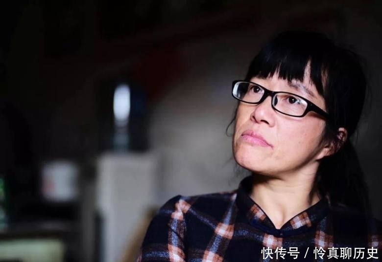 雨竹#被他骂一年多,余秀华却公开写情书表白:亲爱的你骂得我魂不守舍