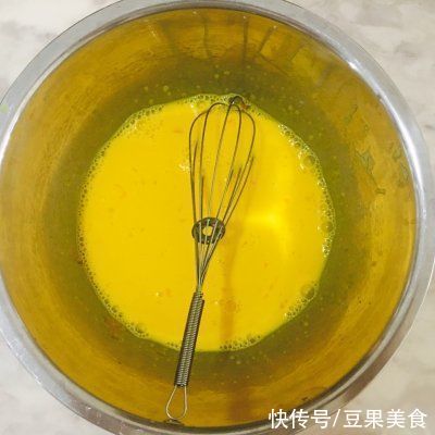 戚风蛋糕|减糖百香果戚风蛋糕